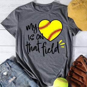 Mon cœur est sur ce T-shirt de softball de terrain