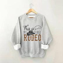 C’est mon premier sweat-shirt Rodeo Cowboy