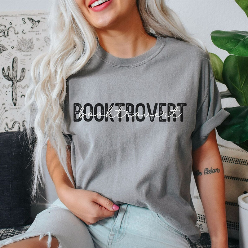 Booktrovert Reading Lovers T-shirt