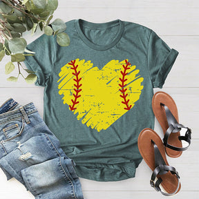 T-shirt coeur de baseball en détresse