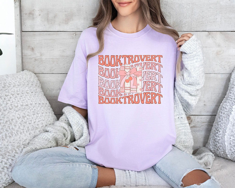 Bow Booktrovert Books T-shirt