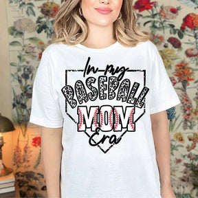 T-shirt Dans mon ère de maman de baseball