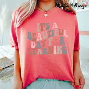 Smile Face Cute Teacher T-shirt