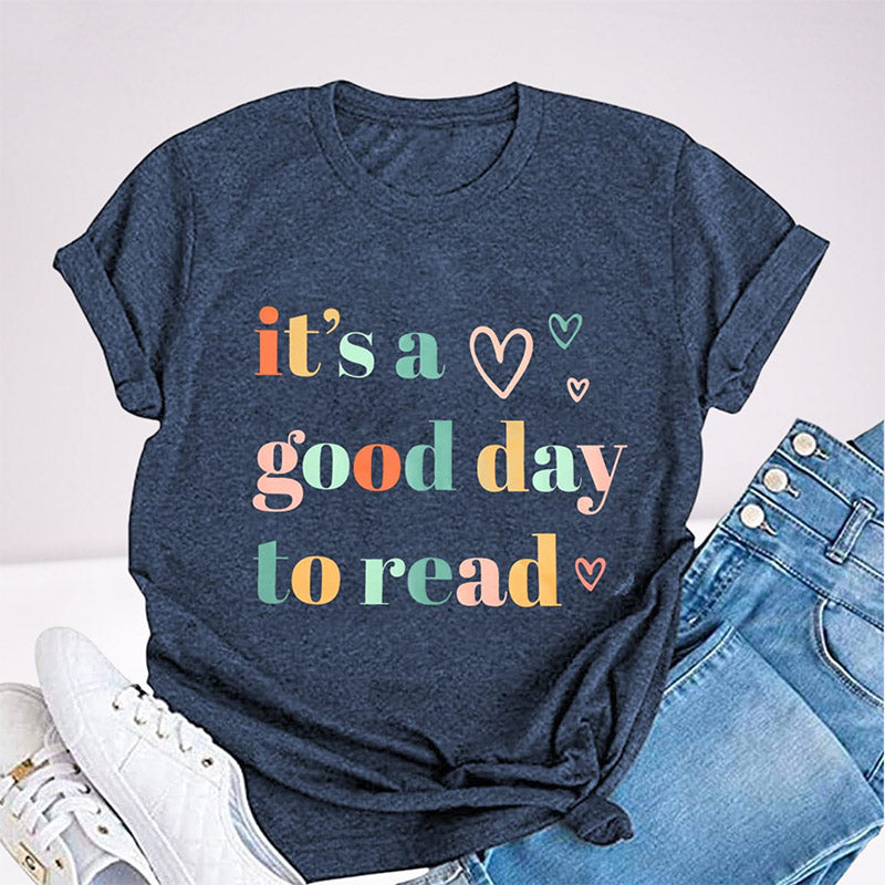 T-shirt imprimé avec lettres C'est une bonne journée pour lire un livre