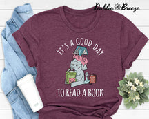 Its A Good Day To Read Funny Piggie Elephant T-shirt