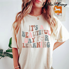 Smile Face Cute Teacher T-shirt