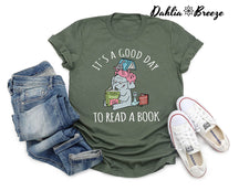 Its A Good Day To Read Funny Piggie Elephant T-shirt