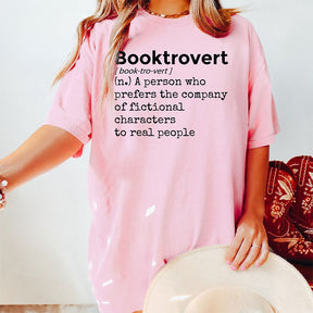 Booktrovert Definition Funny Book Lover T-shirt