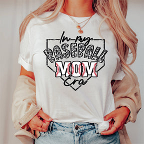 T-shirt Dans mon ère de maman de baseball