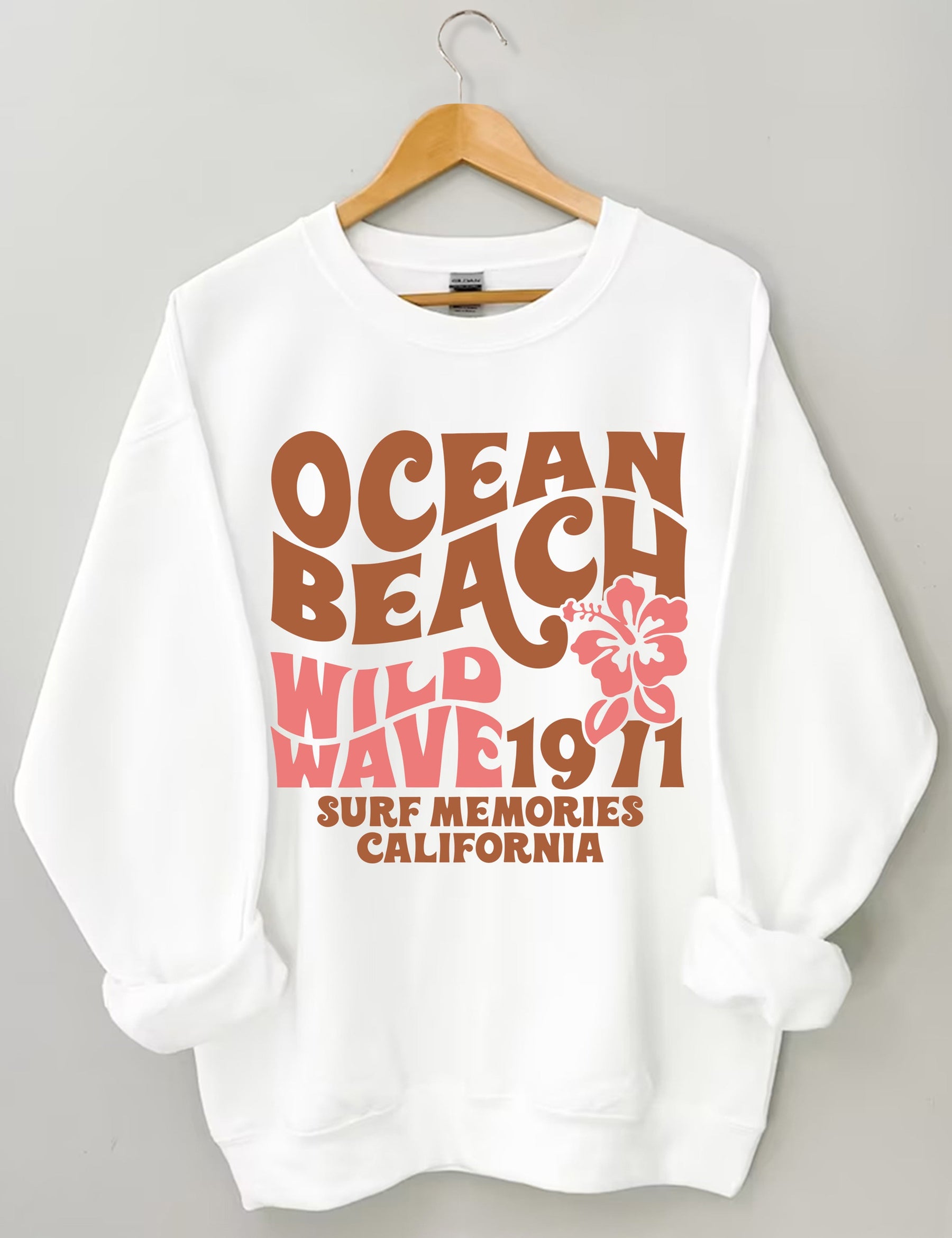 Ocean Beach Wild Wave 1971 Surf Memories California Sweatshirt