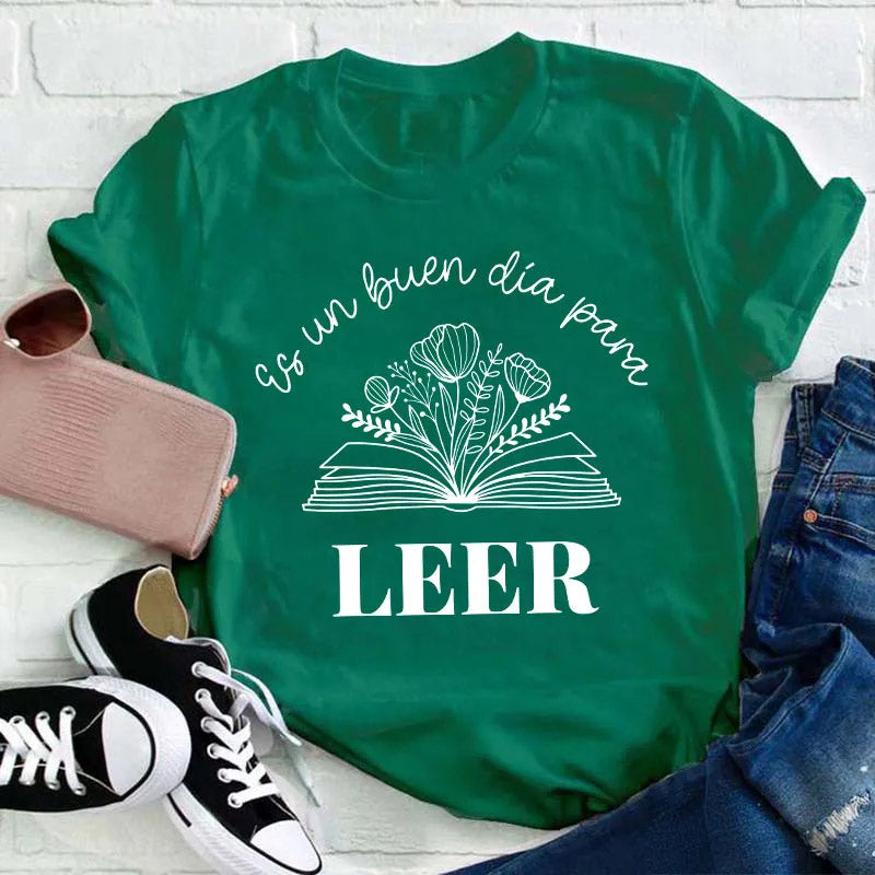 Es Un Buen Dia Para Leer T-shirt