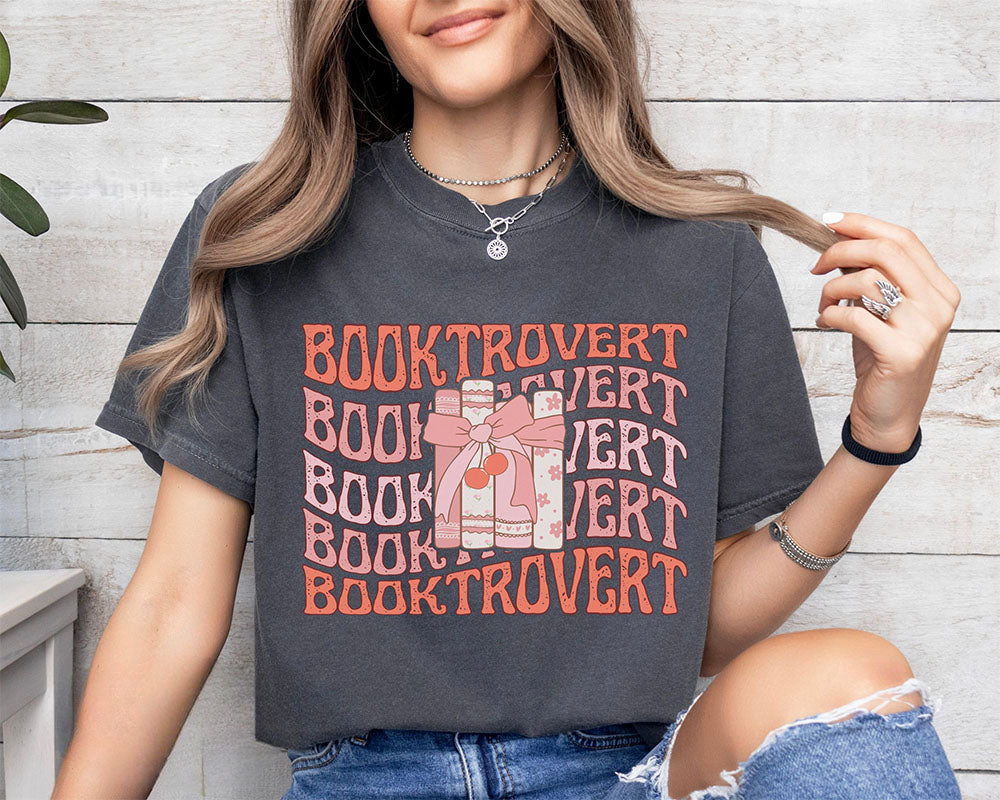 T-shirt avec nœud Booktrovert Books