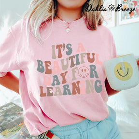 Smile Face Cute Teacher T-shirt