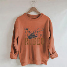 C’est mon premier sweat-shirt Rodeo Cowboy