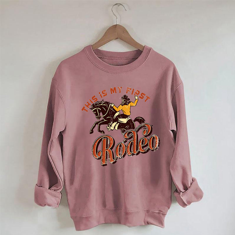 C’est mon premier sweat-shirt à col rond tendance Rodeo