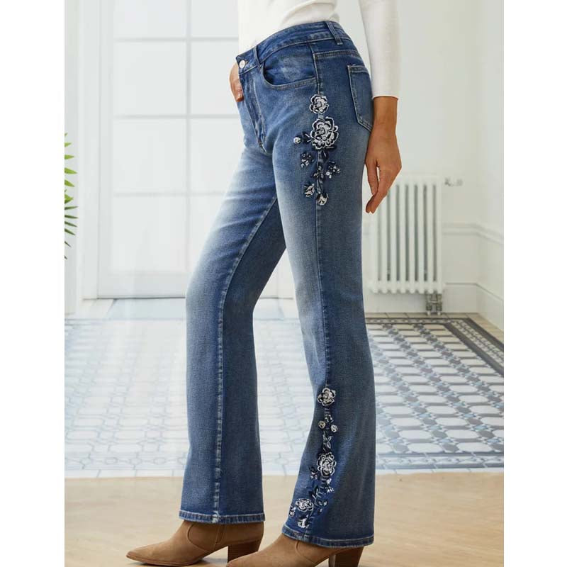 Lässige, bestickte Blumen-Denim-Jeans