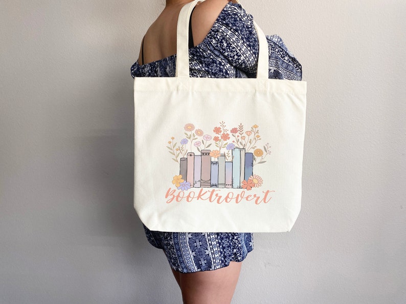 Booktrovert Readers' Tote Bag