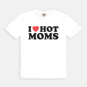 Vintage I Heart Hot Moms T-shirt