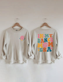 In meinem Dance Mom Era Sweatshirt