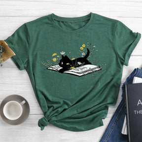 T-shirt Les livres et les chats rendent ma vie douce