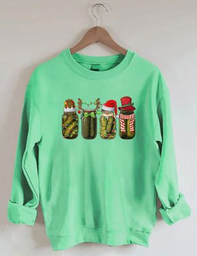 In meinem Pickle-Ära-Sweatshirt 