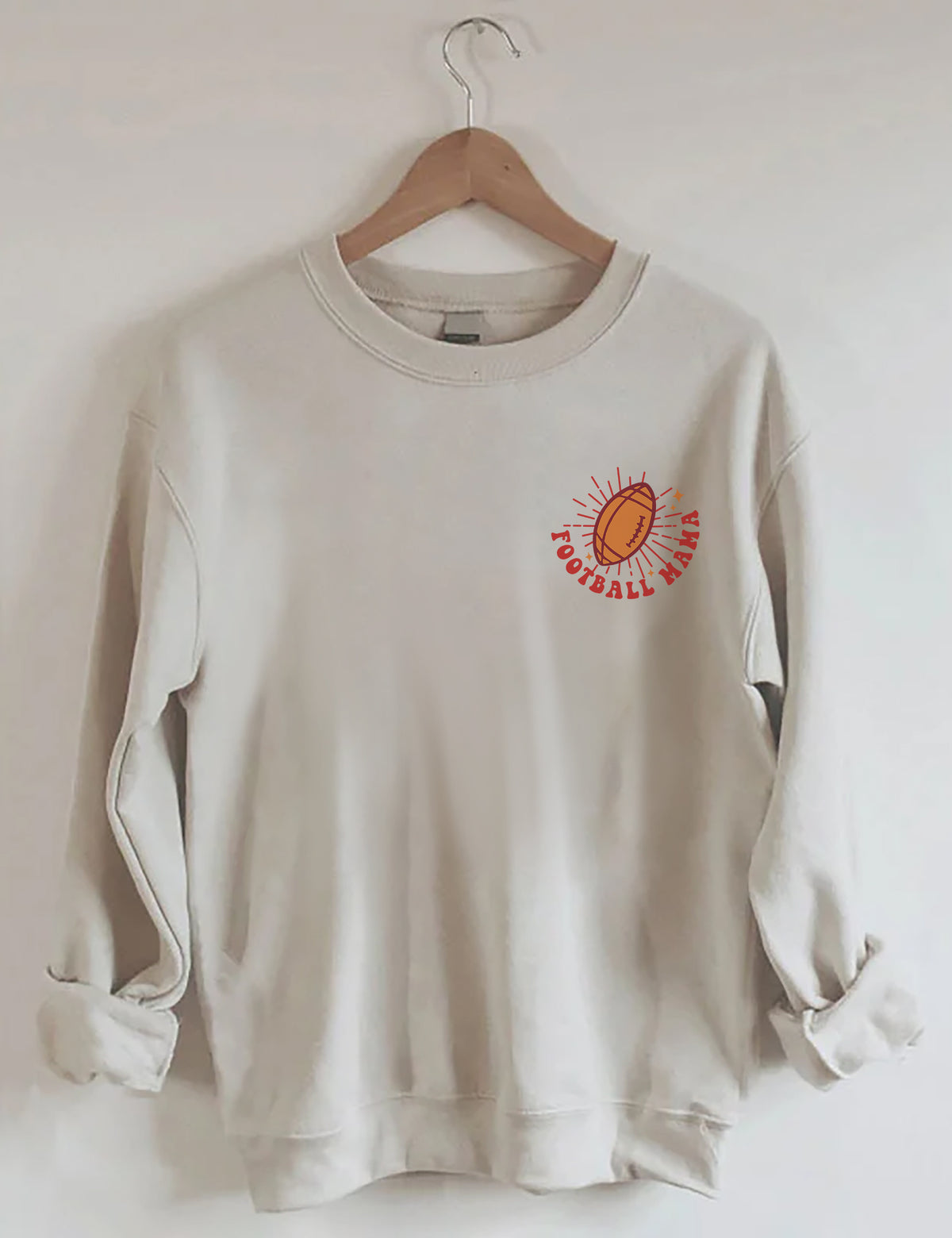 In meinem Fußball-Mama-Ära-Sweatshirt