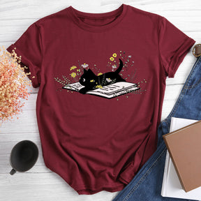 T-shirt Les livres et les chats rendent ma vie douce