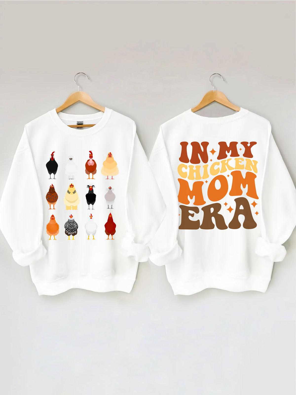 In meinem Chicken Mom Era Sweatshirt