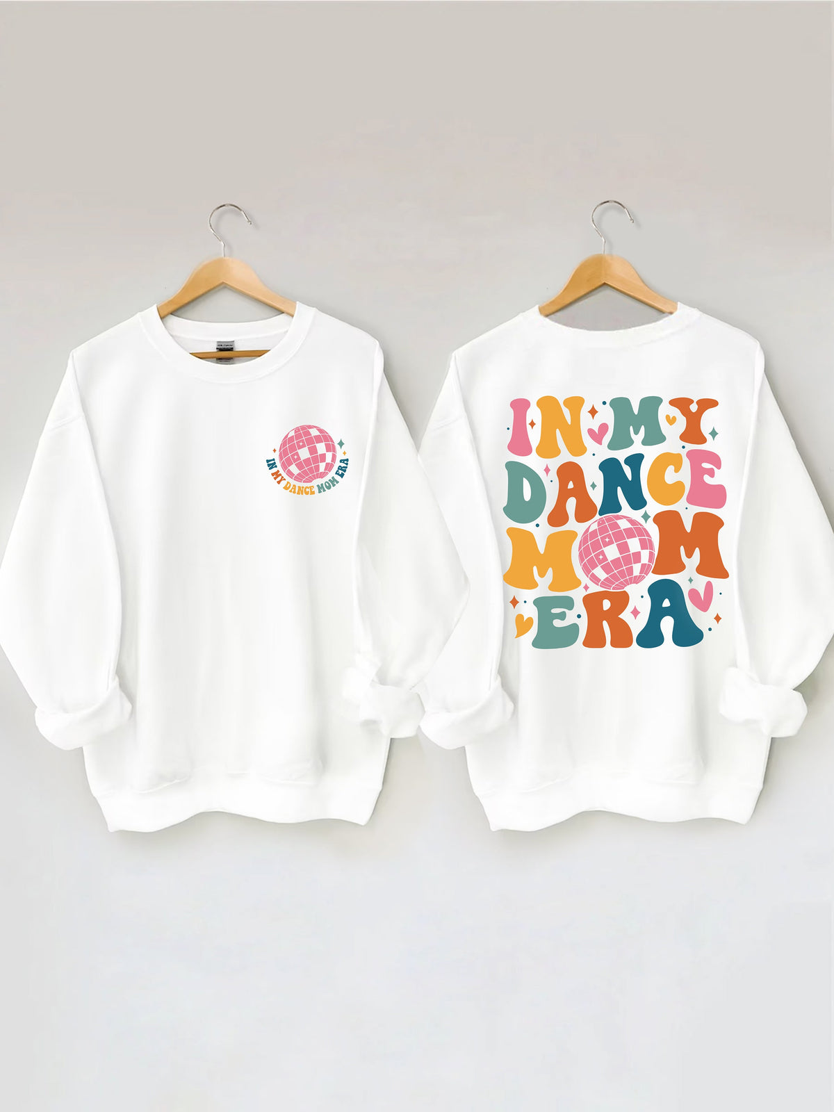 In meinem Dance Mom Era Sweatshirt