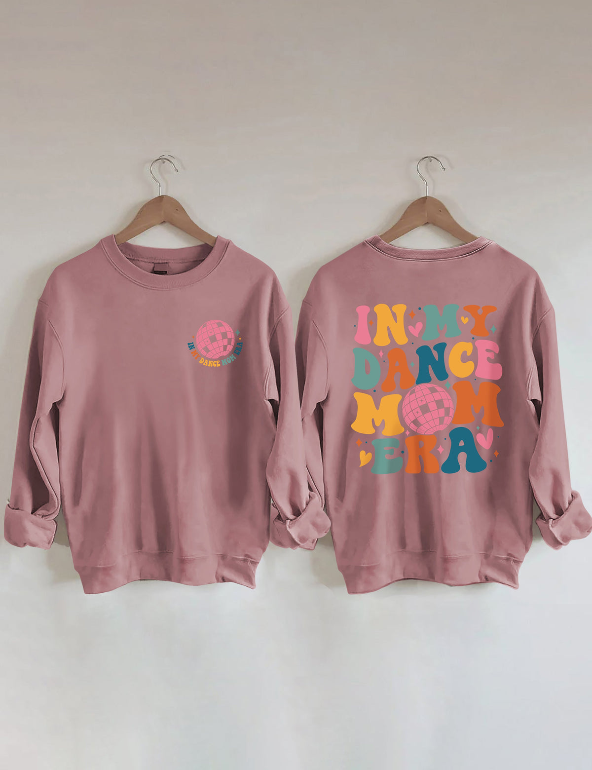 In meinem Dance Mom Era Sweatshirt